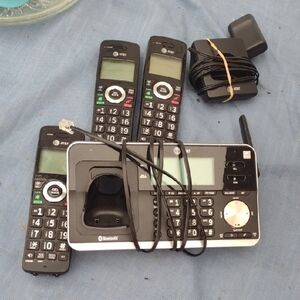 AT&T Bluetooth Black Cordless Phone System NWOT